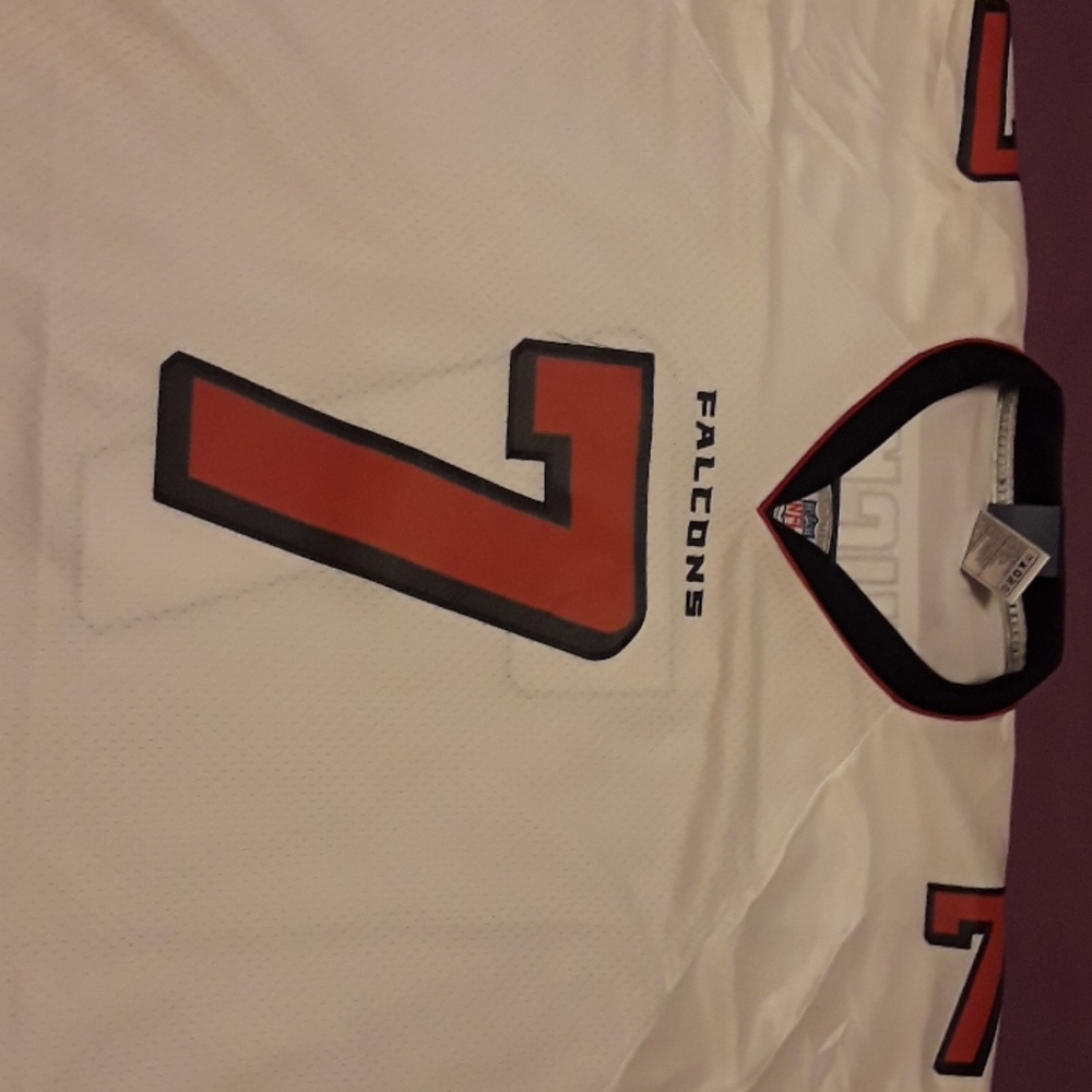 Authentic Mike Vick jersey!!! - Picture 4 of 10